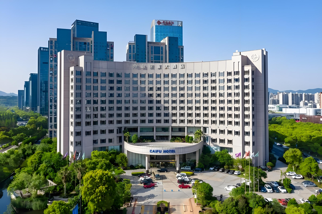 近二十年后再攜手，一份跨越時光的信賴